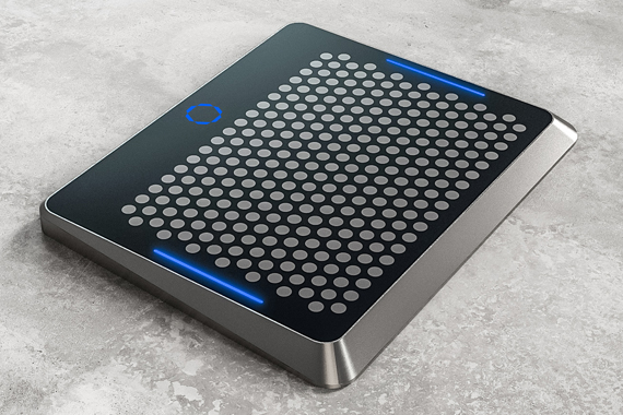 Matrix Charger s koly vyrobenými 3D tiskem z materiálu iglidur®