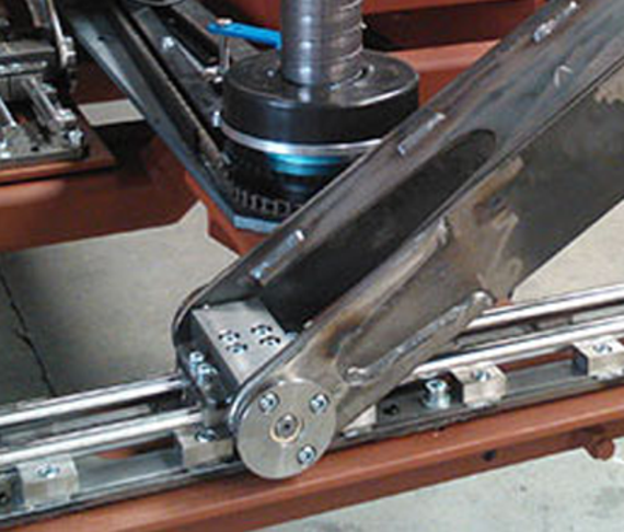 drylin® W linear guide in stage technology